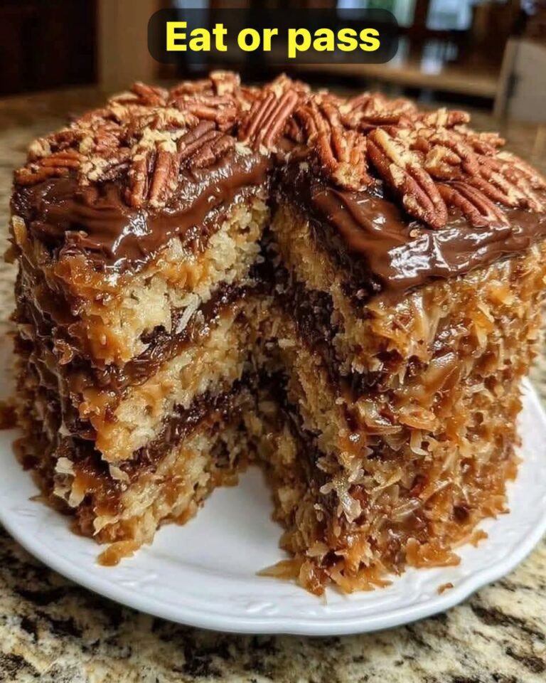 Decadent Turtle Caramel Cake: A Symphony of Chocolate, Caramel, and Pecans