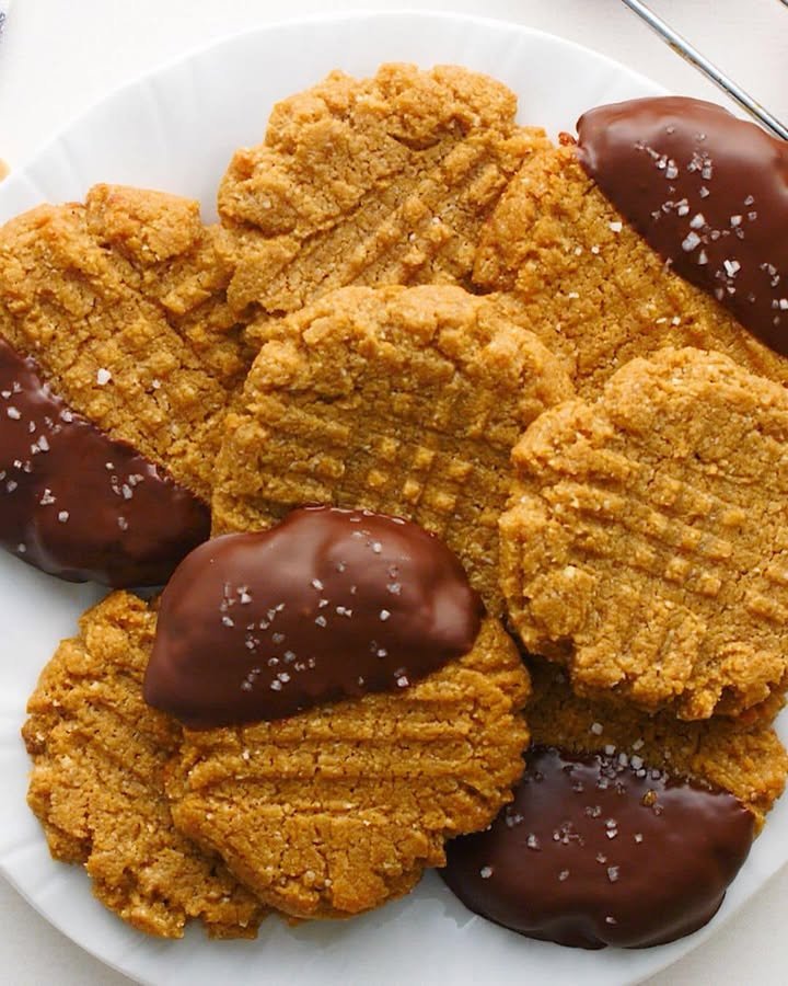 Keto Peanut Butter Cookies