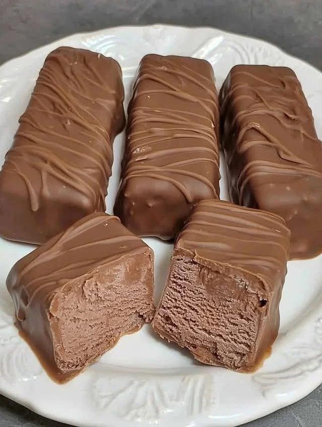 Frozen Chocolate Mousse Bars